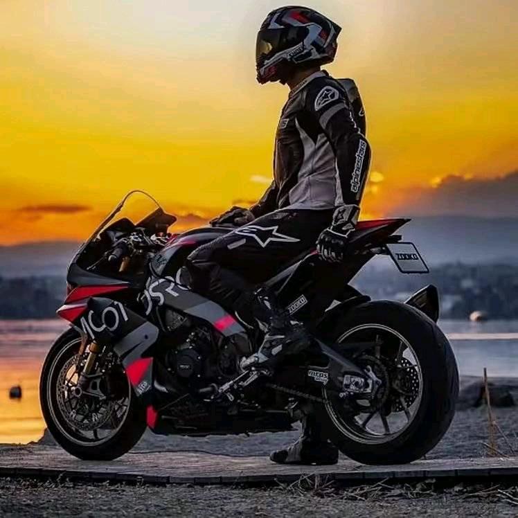 ジMe🇨🇳小佛爷🇨🇳