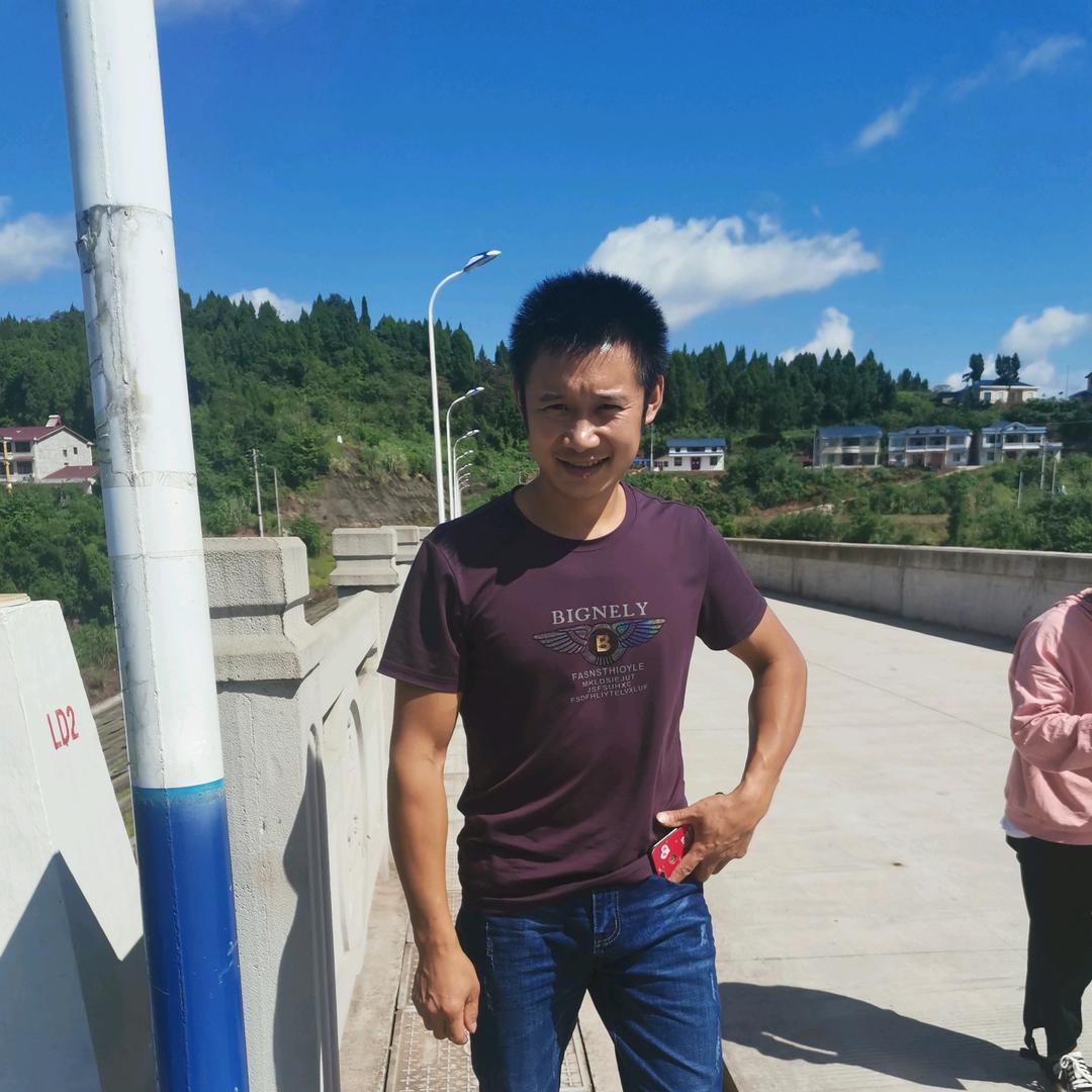 资阳贴砖老杨   （86后）