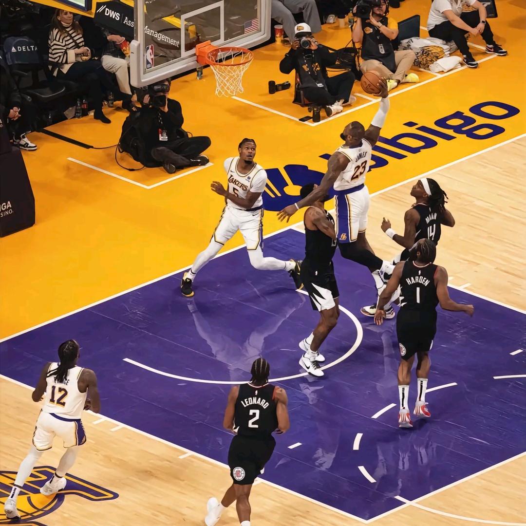 《稳稳的幸福😊》