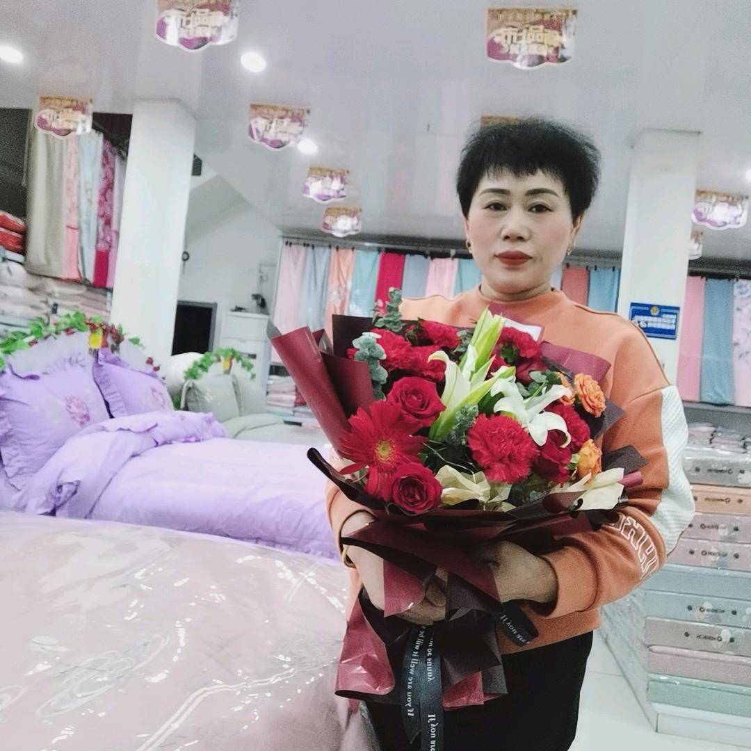 上蔡县黄埠镇良缘佳偶家纺 吕参