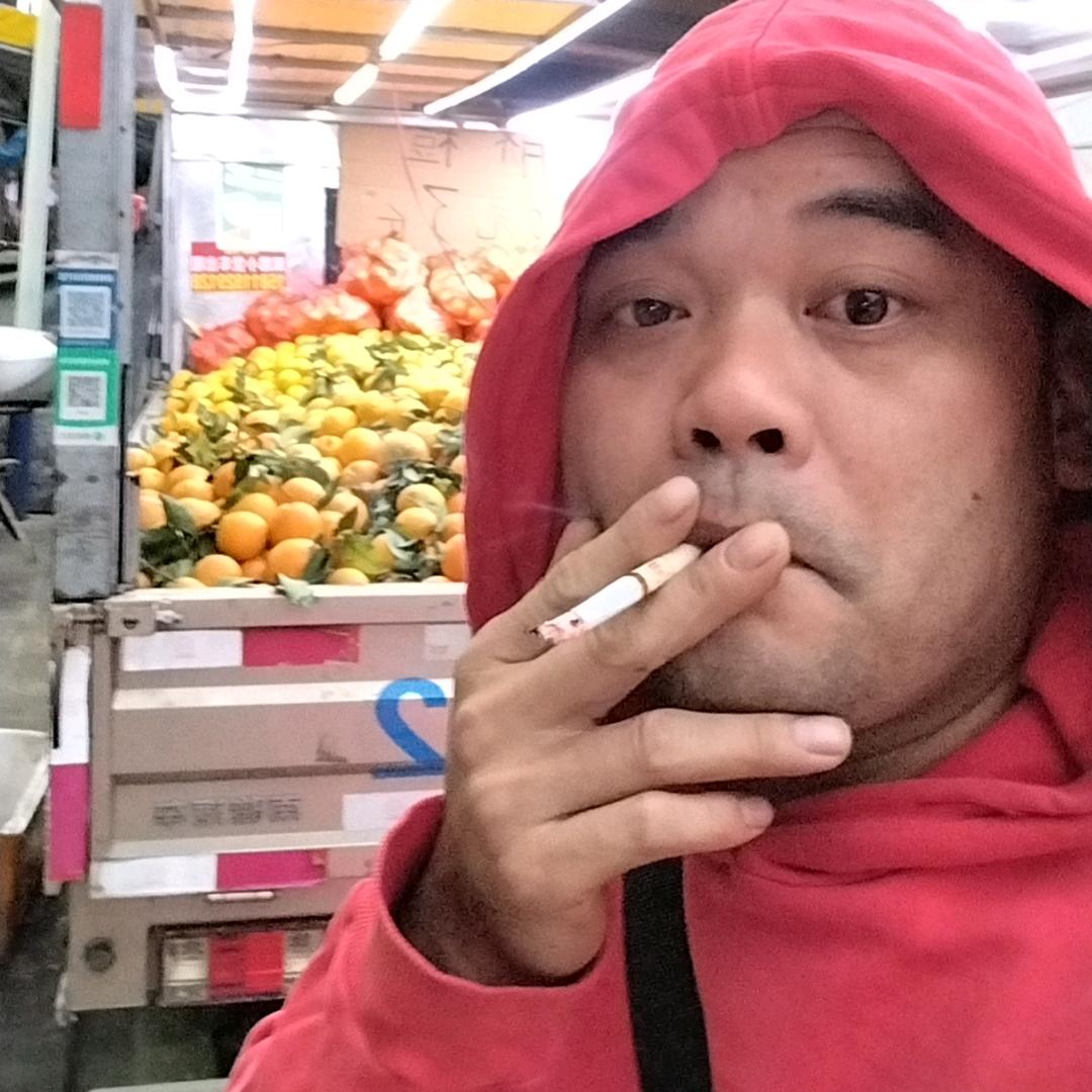 沈光信，水果人