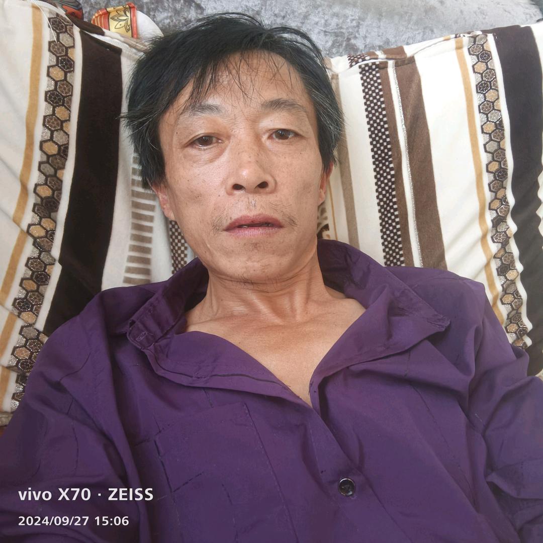 酉阳县倪尔洪乐器经营店