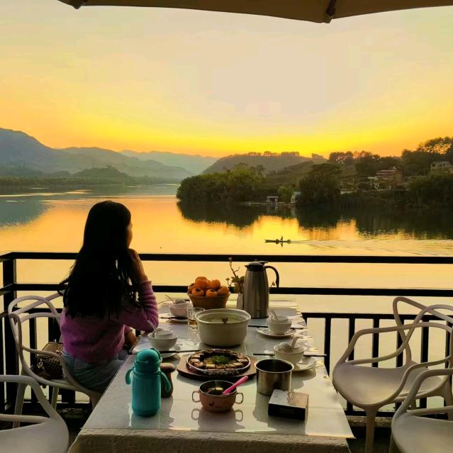 E+E医加医眼镜店(205店)专用号