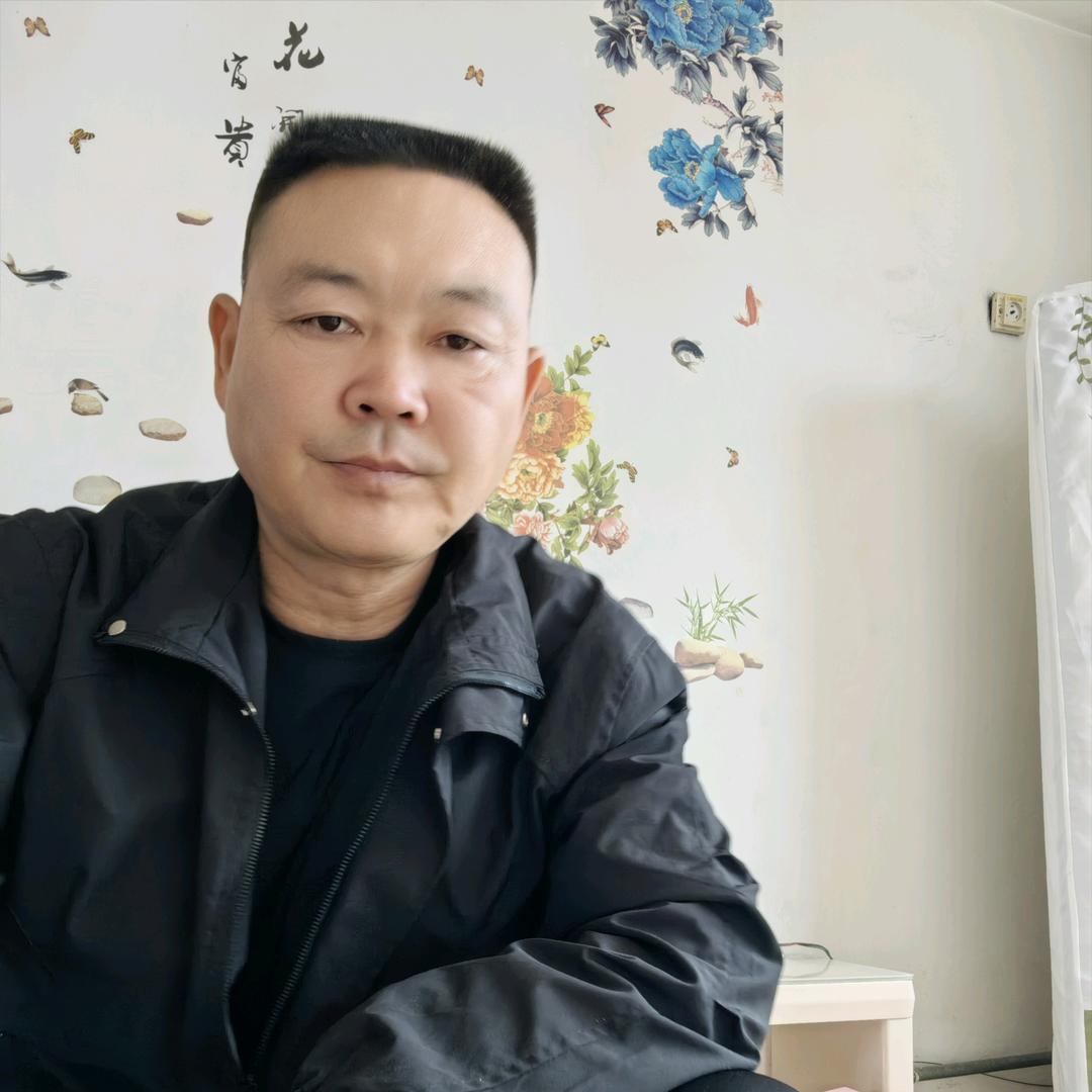 满仓哥