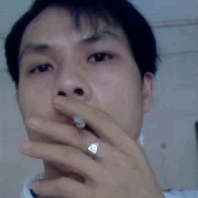 小韦在码头等你