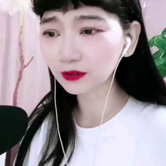 依然唱歌娱乐厅（晚上7:30）