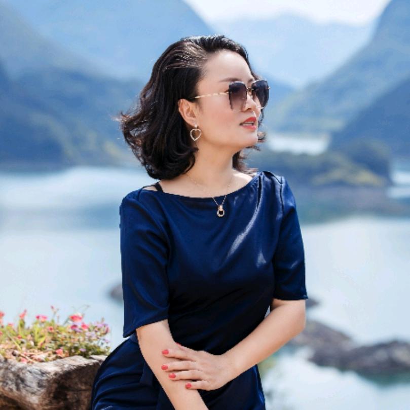 Anna 姐大