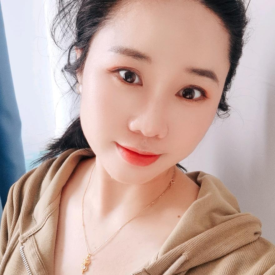 麦小月服装工厂店