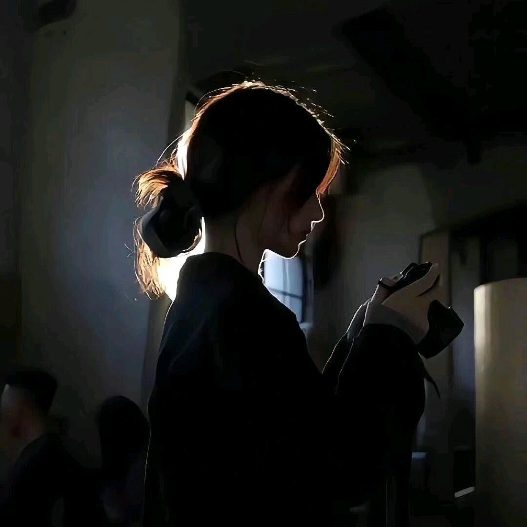 㫪头像