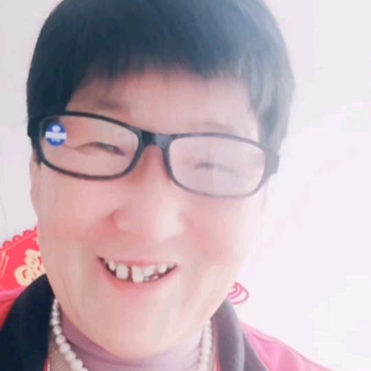 侠姐（每天早上6：13开播）