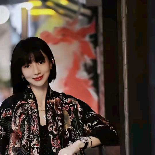 宫小妍 国风穿搭