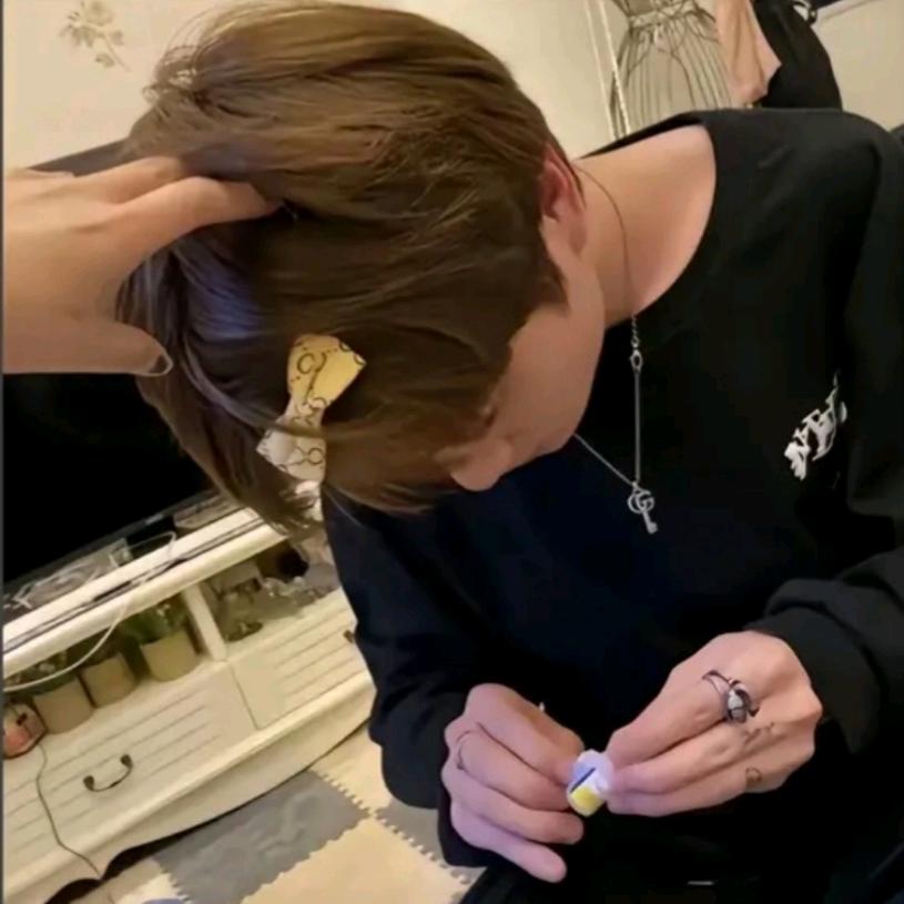 小郑郑睡不醒（不睡觉版）