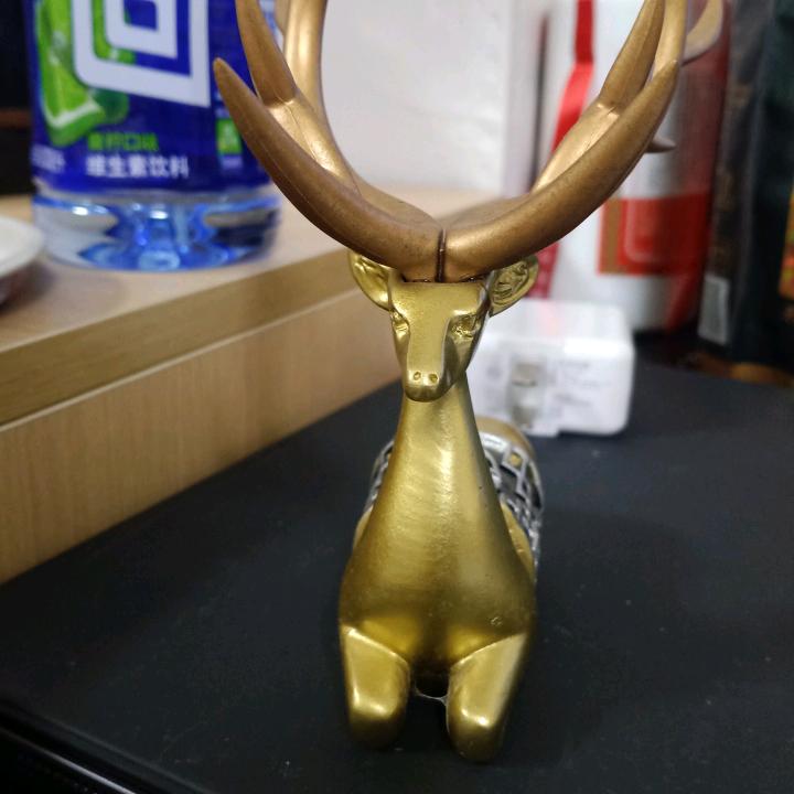 恰似一江春水向东流