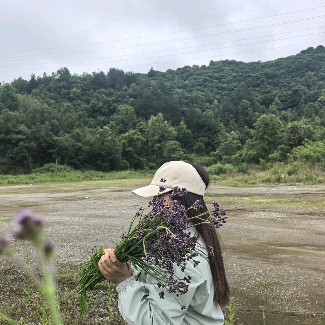婧婧摆摊♡