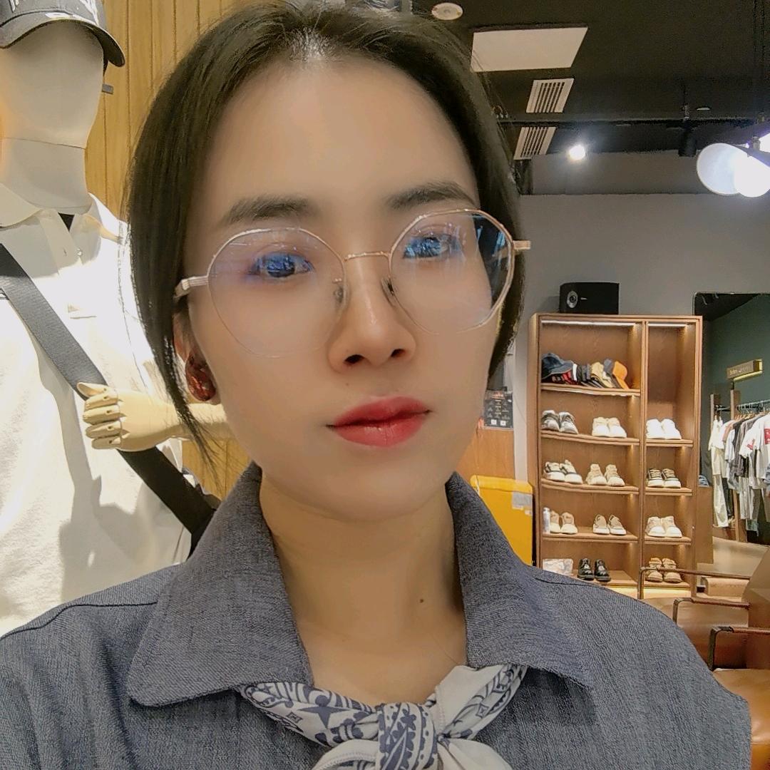 榆林万达英洛易男装