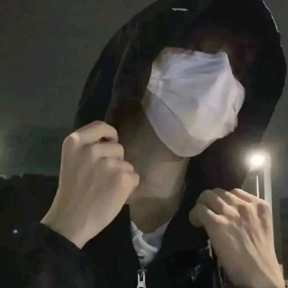 孤帆/.