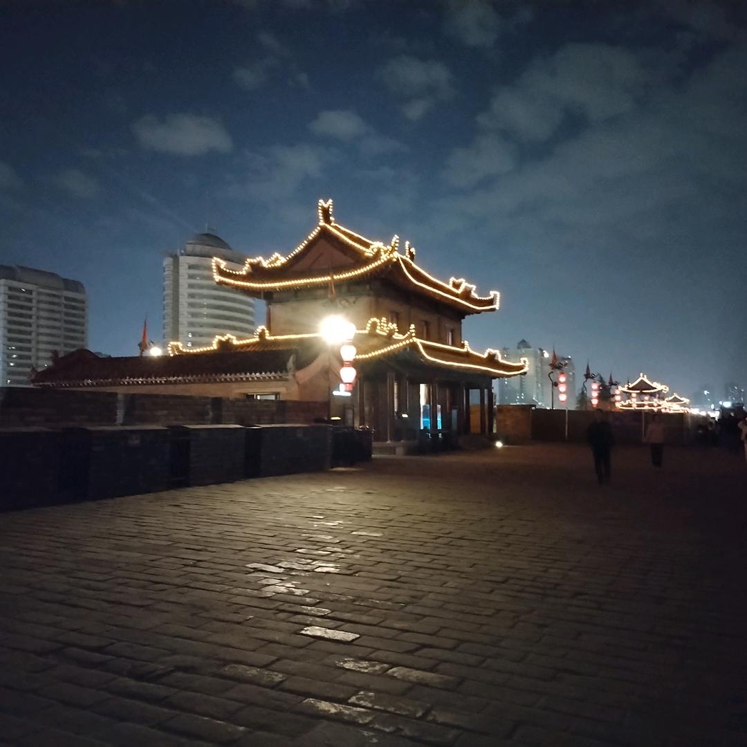 秀兰兰兰