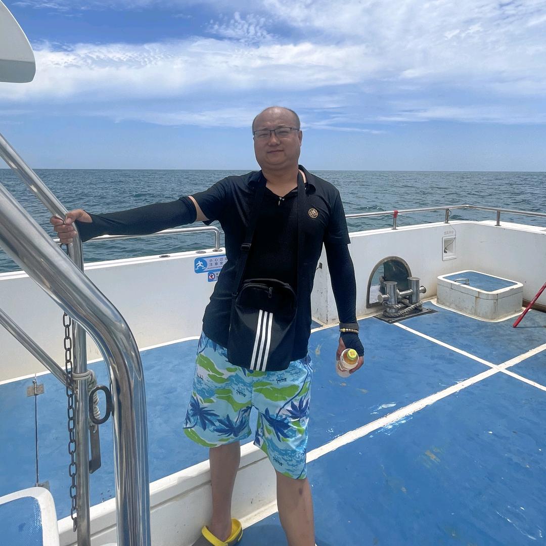 宏雷汽贸，阳光保险