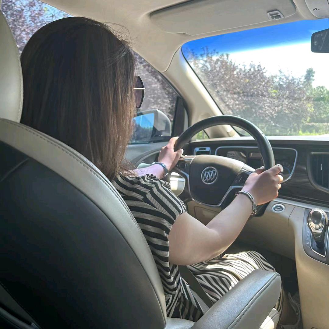 ᔐဗိူᔑ 佛系✨女人💝