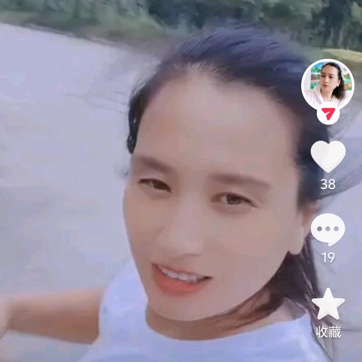 小菊：首播