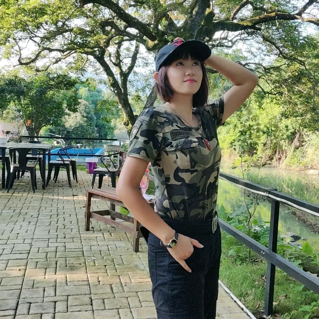 香香（晚上10点首播🙏🙏🙏）