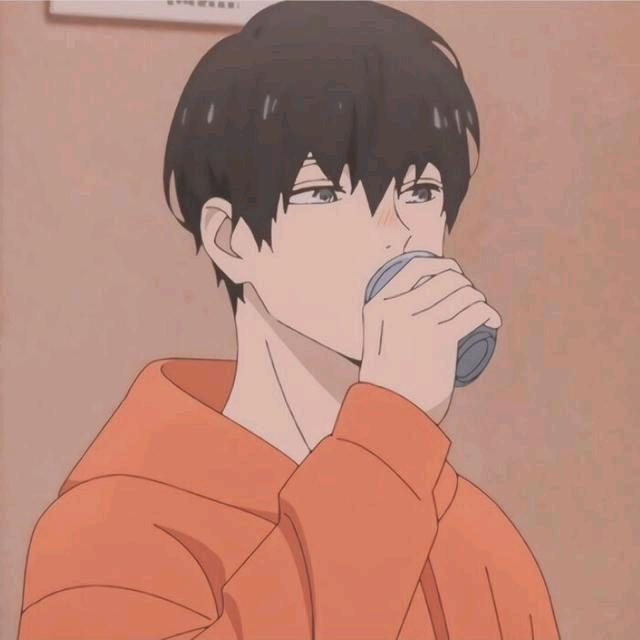 罭