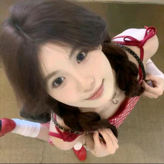 @张欣