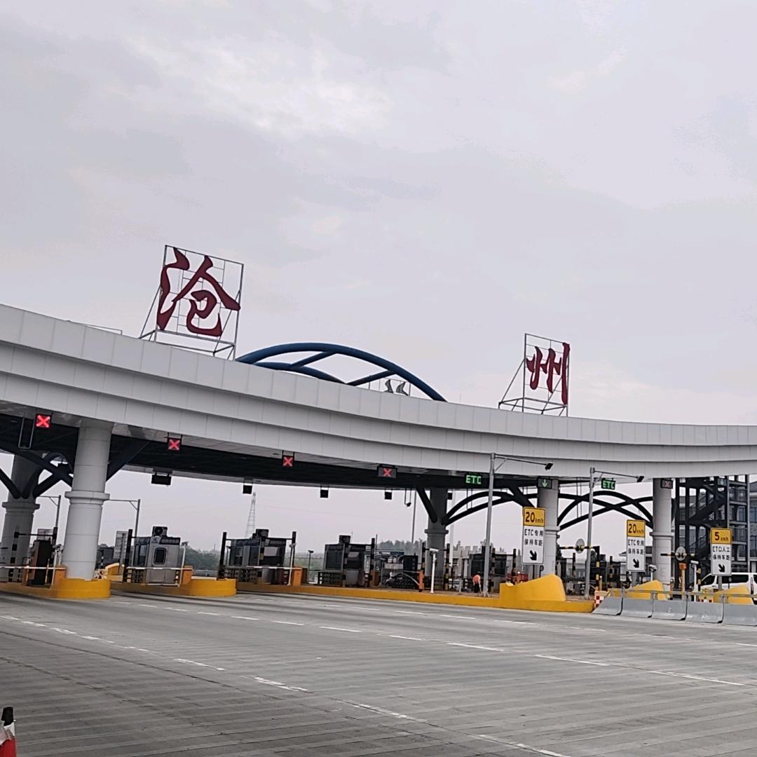 沧州市吊车出租8-100吨1