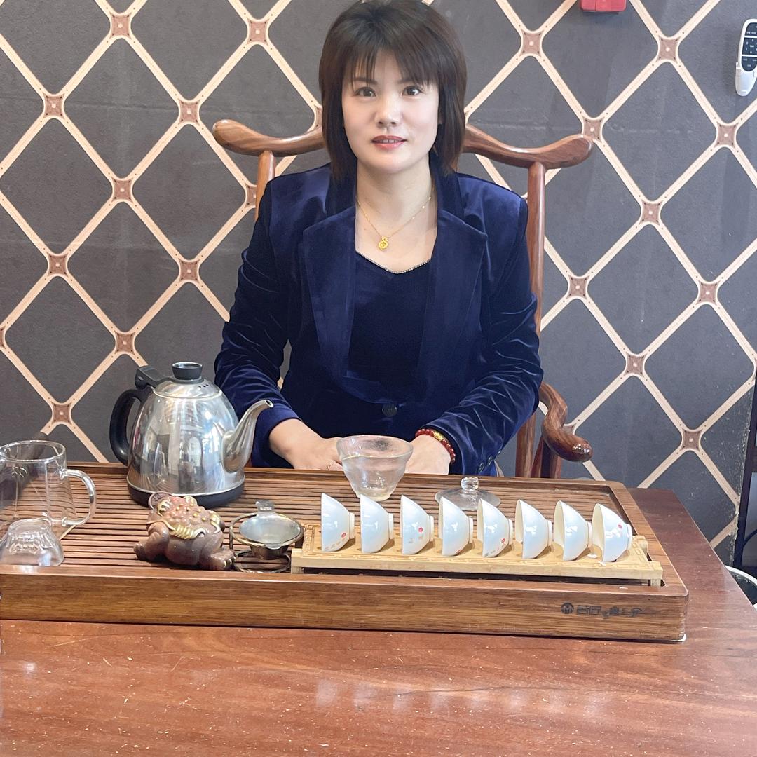 手机用户74773398198一缕霞光