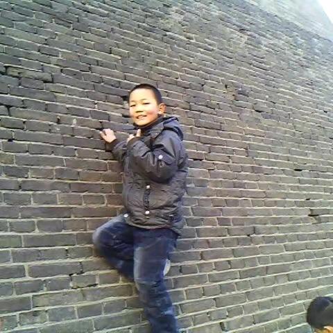 相信自己才是.........