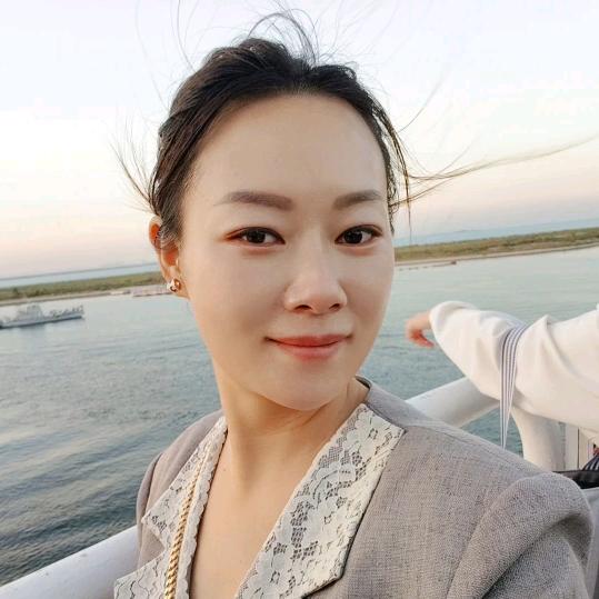 语月红娘
