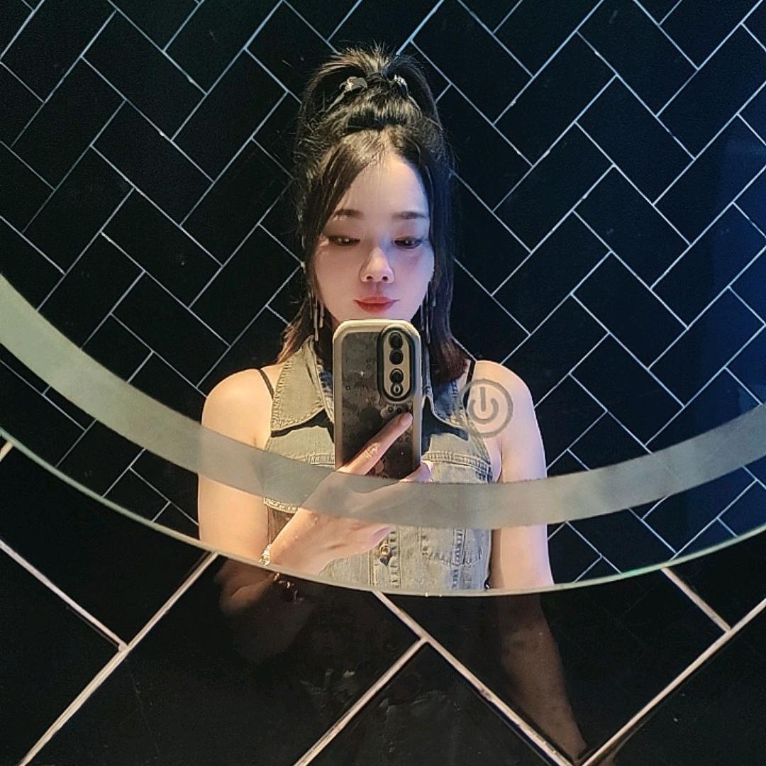 荧姐（调肤．祛斑．点痣）