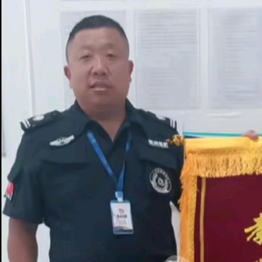 粤海驾校艾教练4330945