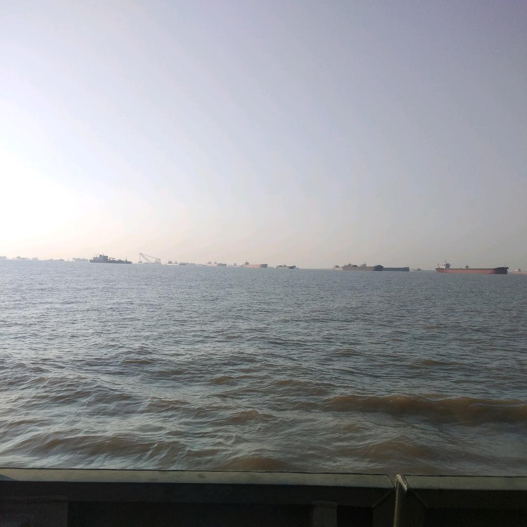 在水一方