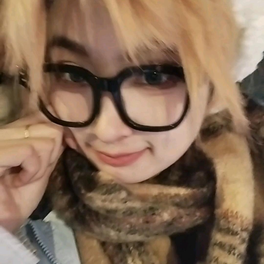 小玉少爷☀️☀️☀️☀️☀️☀️☀️