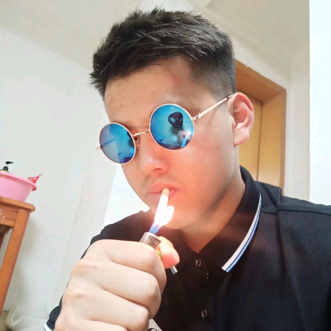 ༄ཀᮨ໌້٭ᮨ꯭小杨哥🐍꯭ꦿᩚᩚᩚᩚ࿚