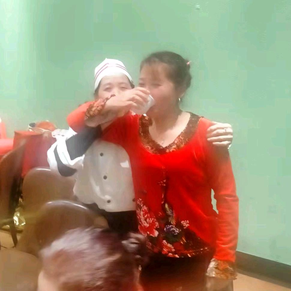 丁姐《10点半首播》