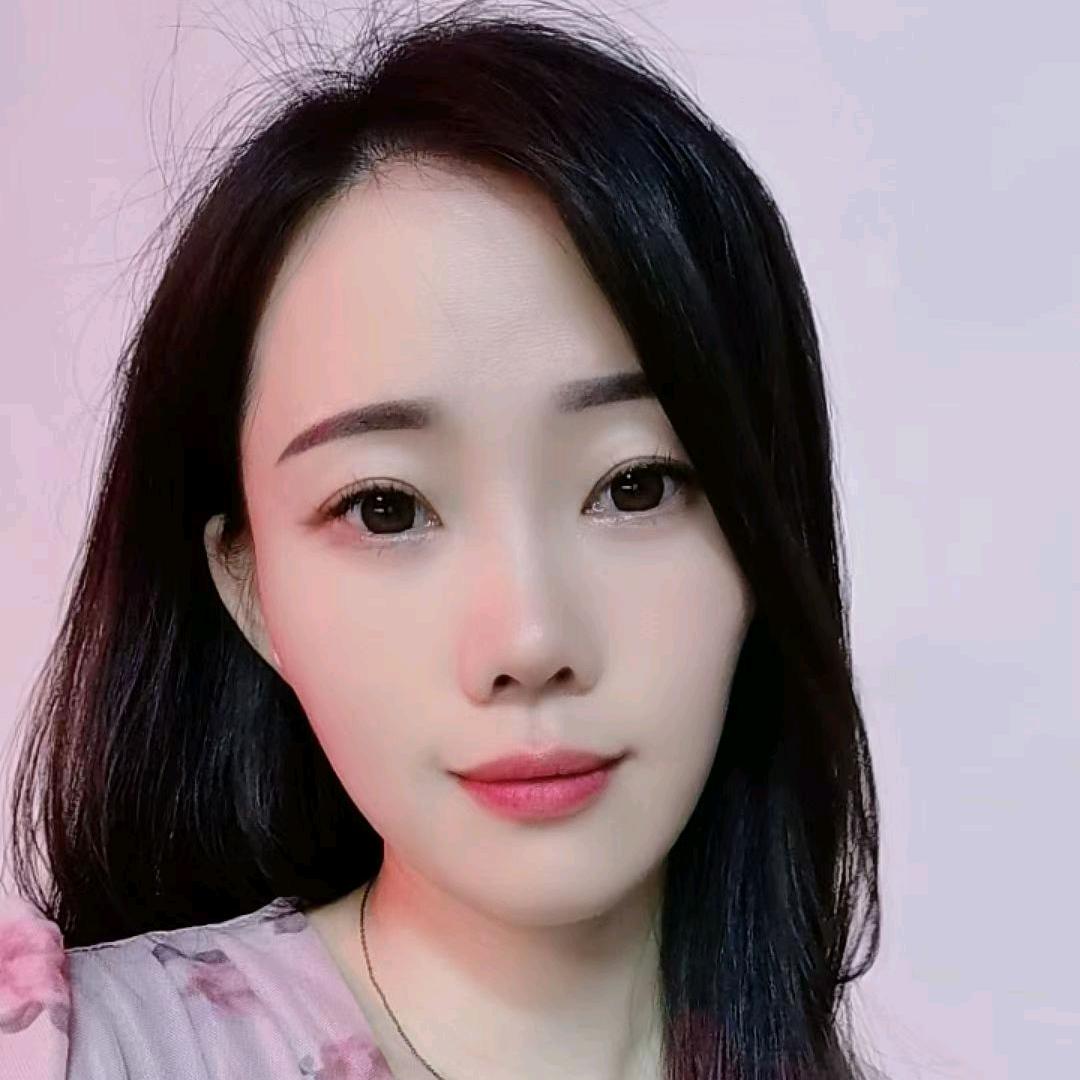 镜镜（打不过谨辰）