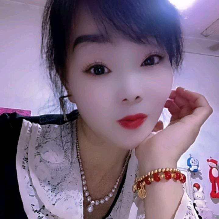 红玫瑰🌹🌹