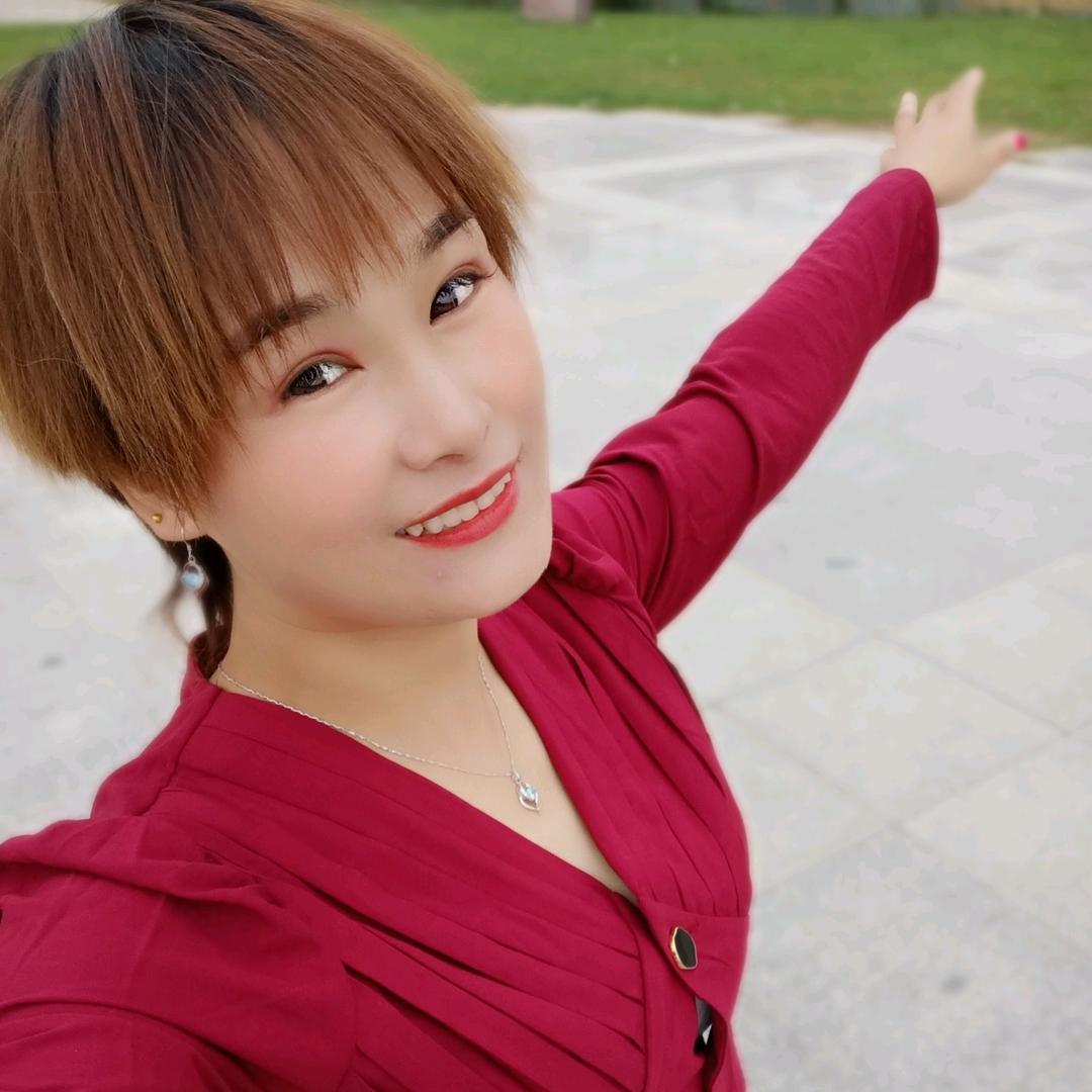 静静努力吖✨️