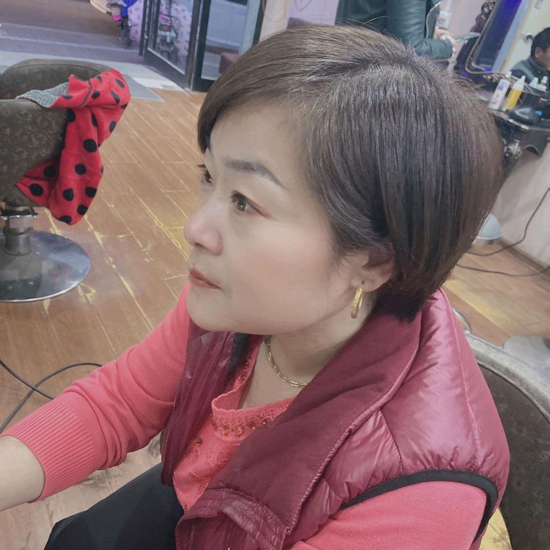 专业铝合金门窗你若安好便是晴天不定时直播