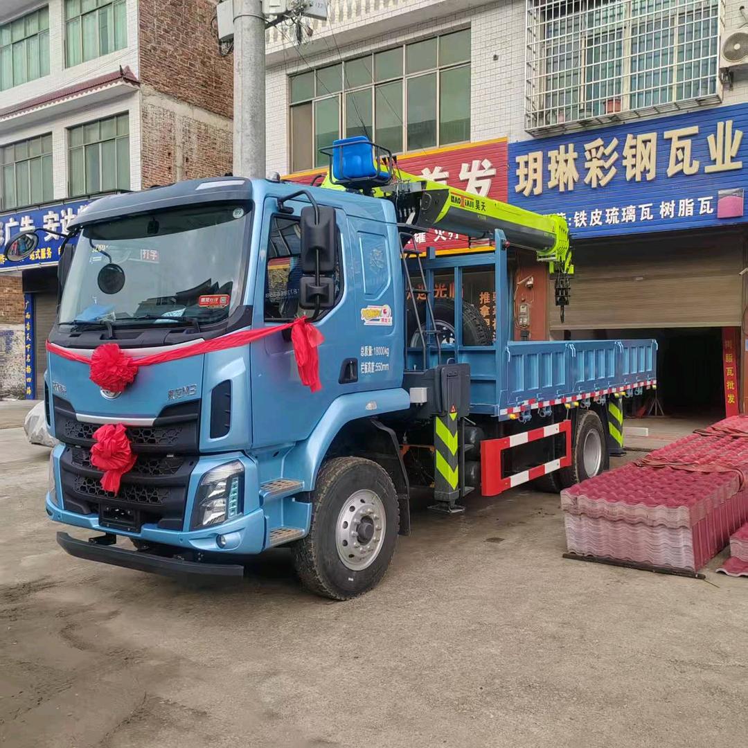 玥琳（钢材 树脂瓦 随车吊出租）