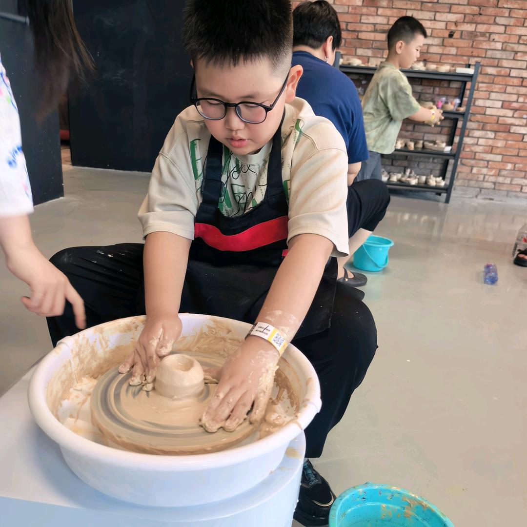 金越女巫