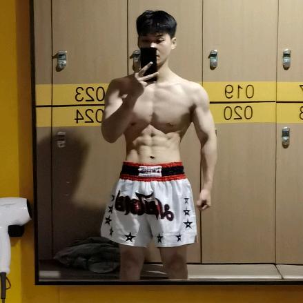 欣动GYM健身24H Snake