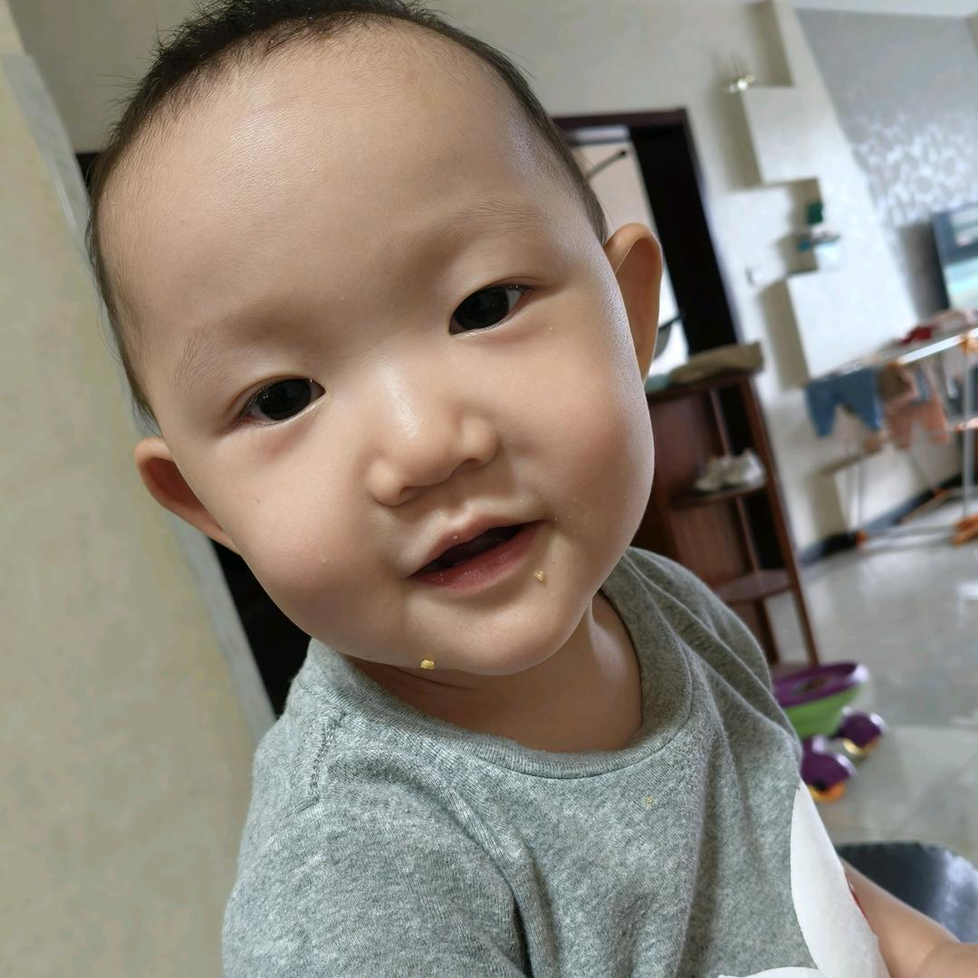 王先生郁！