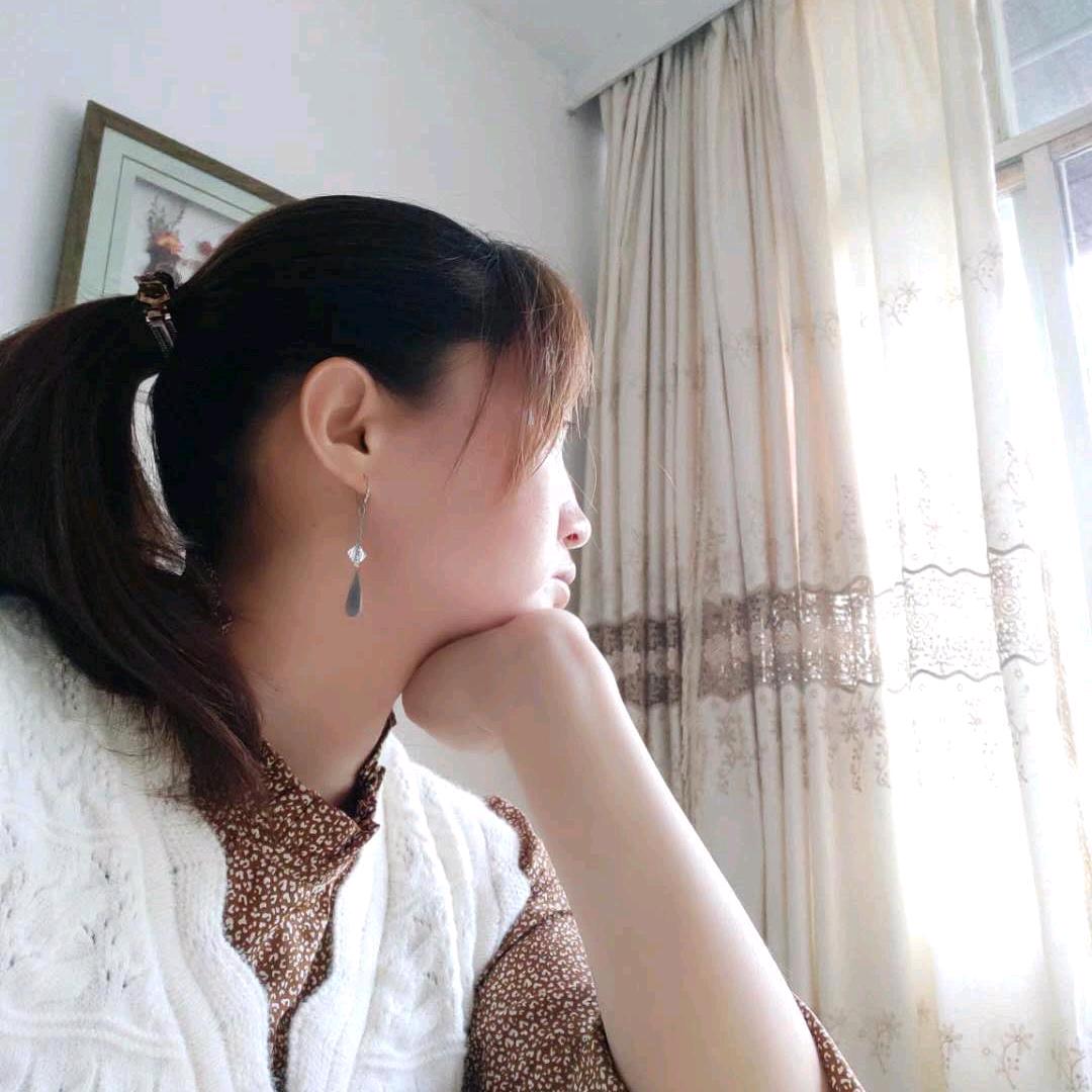 千寻花语一切靠自已