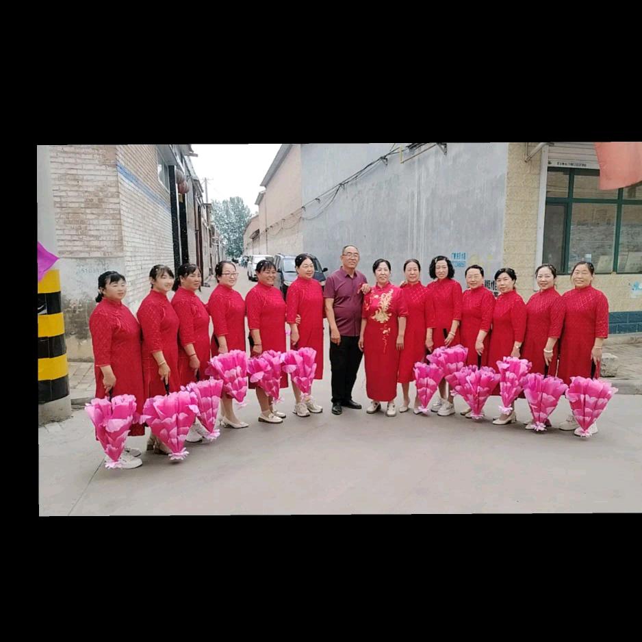 上党区高河村旗袍出租的苗苗