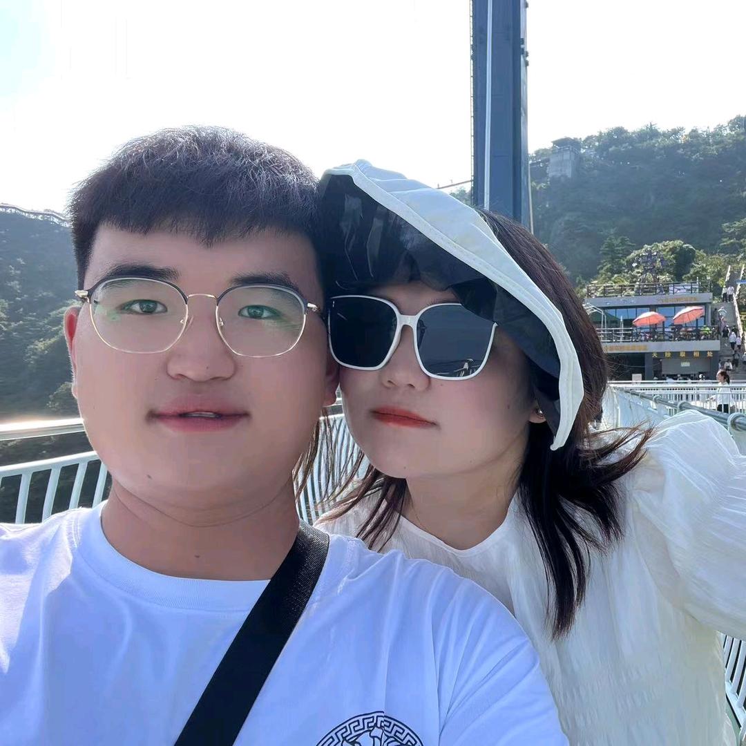 专业扒房专业砖渣粉碎（纯鸡粪，猪粪）