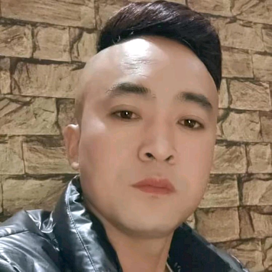 蒋哥有了老婆有了家