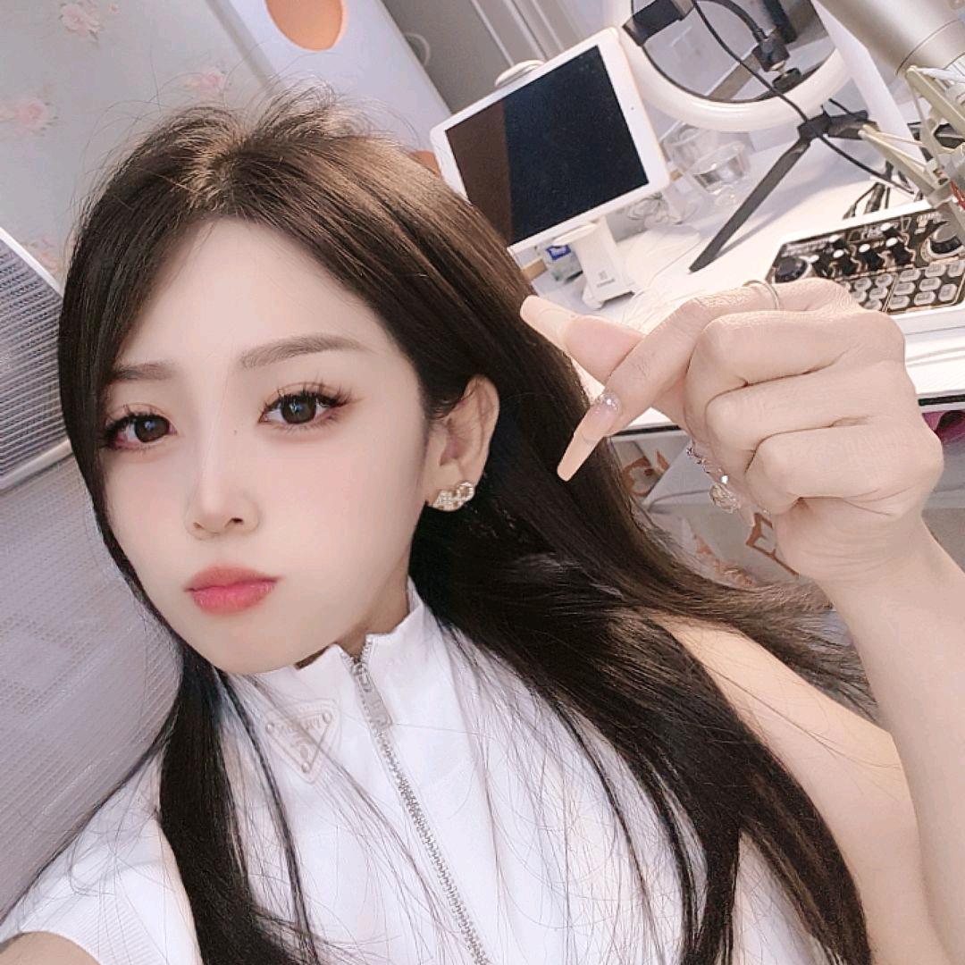 @陈昱兮